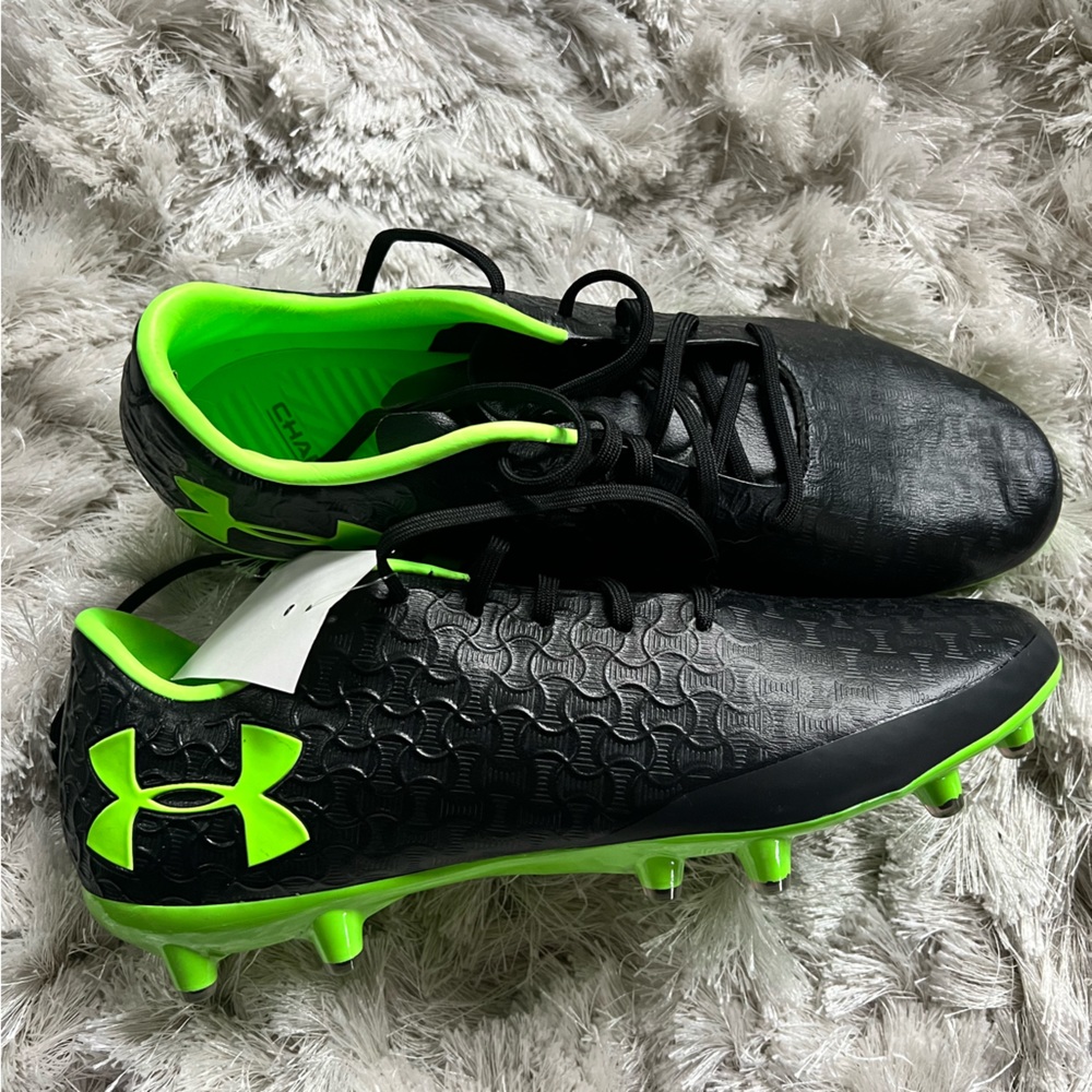 Under Armour Cleats NWT